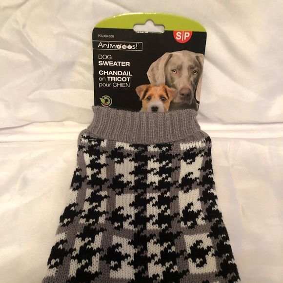 Small dog sweater - Picture 1 of 3